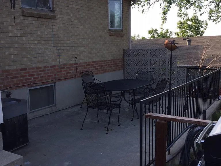 Furnished Patio