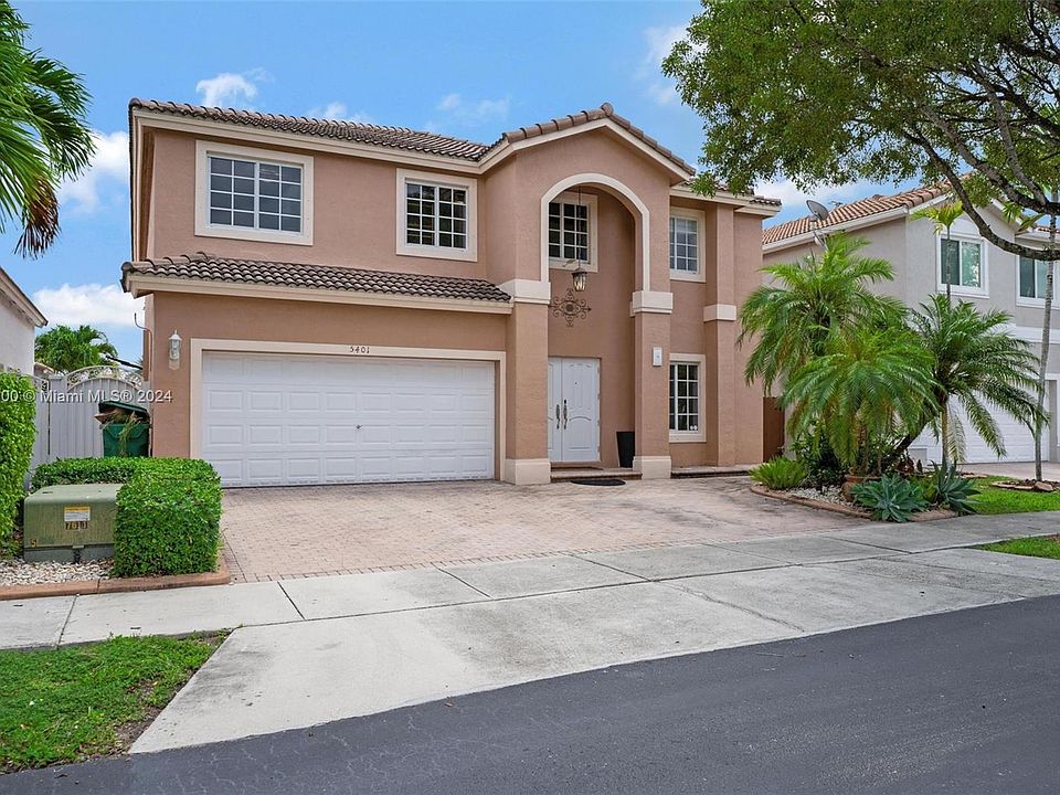 1st image of 5401 NW 110th Ave