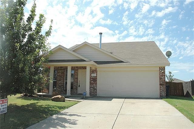 1st image of 328 Quail Crossing Dr