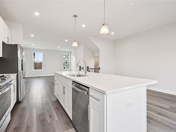 2nd image of 312 Abacot Way