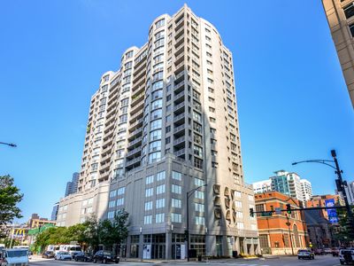 600 N Dearborn St APT 1804, Chicago, IL, 60654