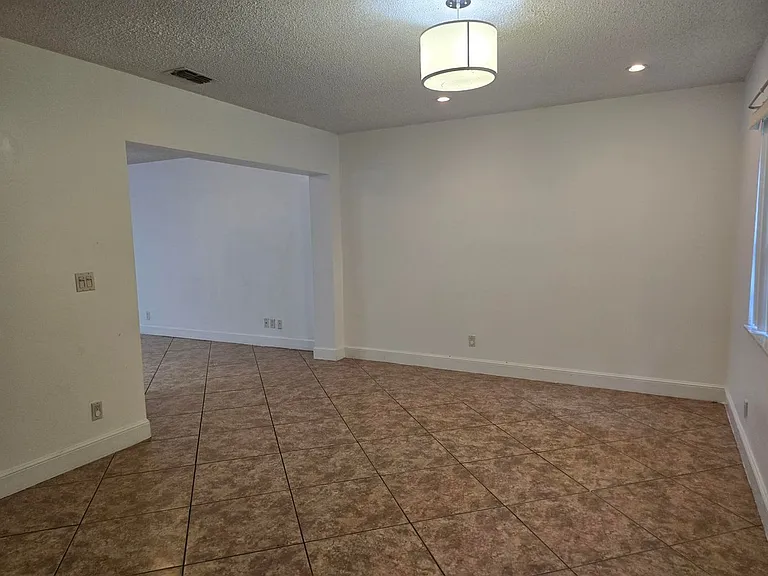 4125 Pine Branch Cir — Photo 6