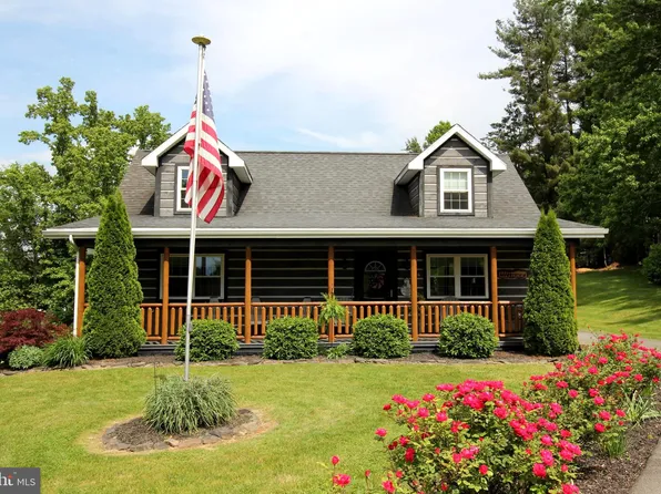 244 Camp St, Elizabethville, PA 17023