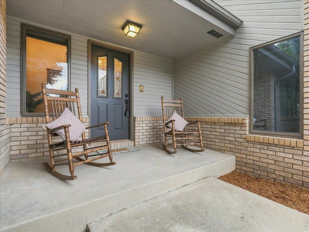 2186 Evergreen Pl