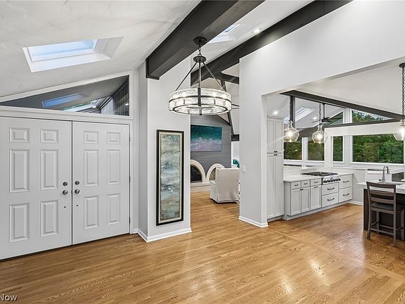 2nd image of 708 Arbor Way