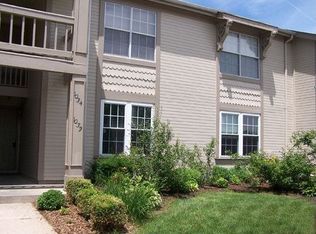 1032 Sugar Creek Ct, Saint Peters, MO 63376