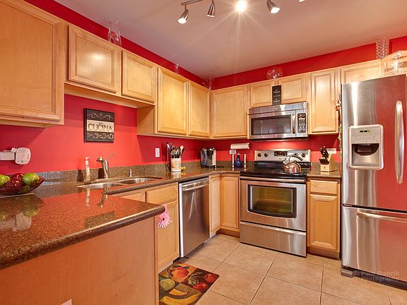 4th image of 108 S Pembroke Cir