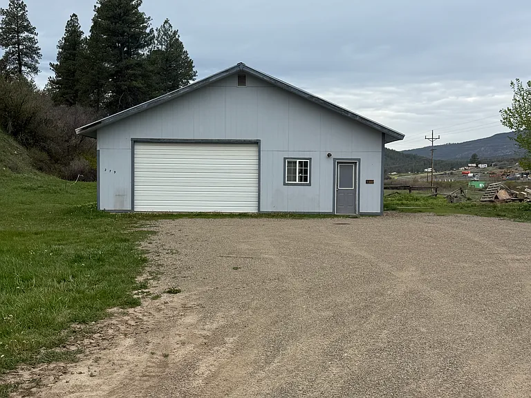 279 River Run Dr — Photo 2