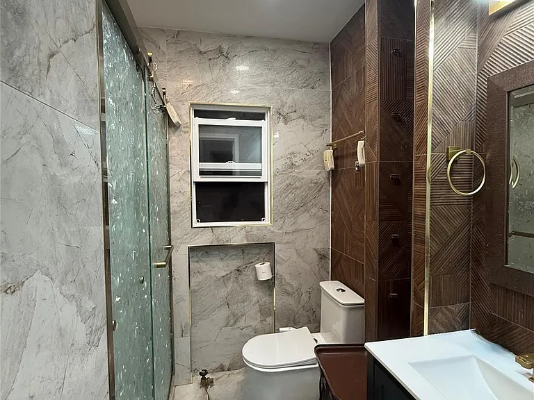 71 Ribbon St — Photo 13
