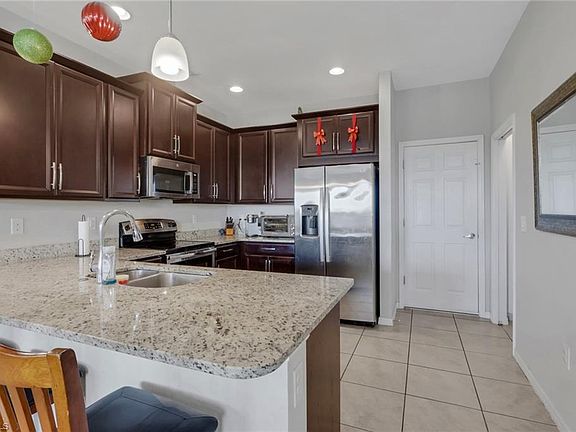 5th image of 10884 Alvara WAY