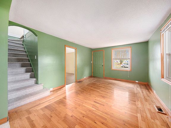 3rd image of 306 Griswold St