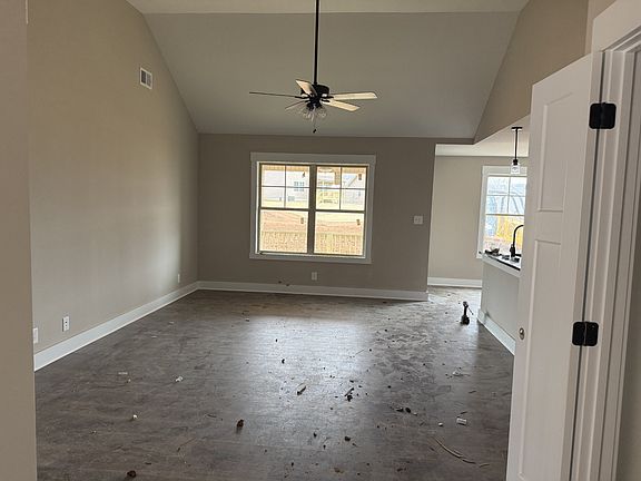 2nd image of 34 Echo Rdg Lot 34