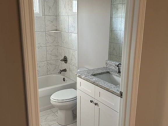 5th image of 35 Quail Walk
