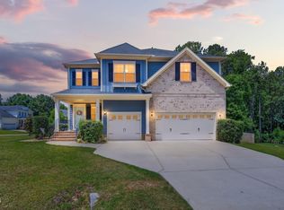 8108 Fieldcrest Ln, Fuquay Varina, NC 27526