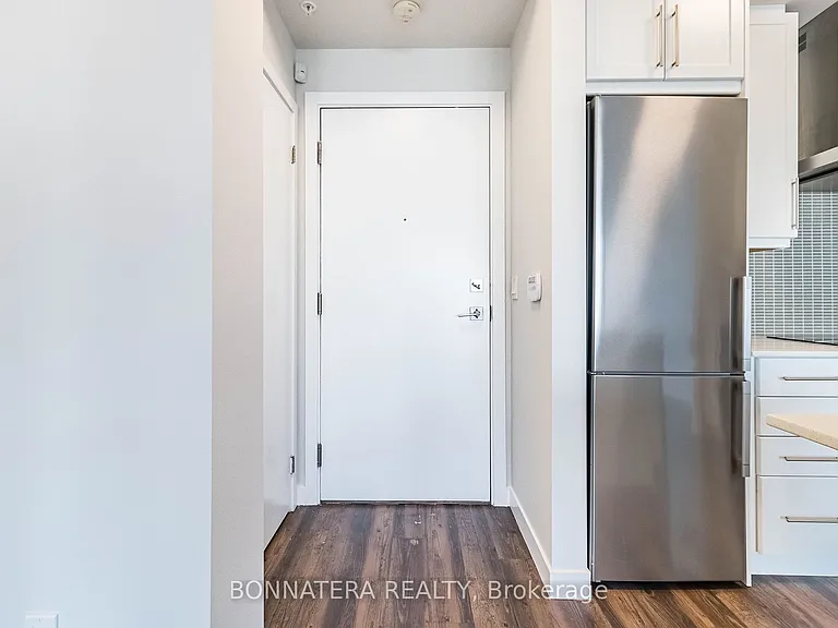 2081 Fairview St #803 — Photo 15