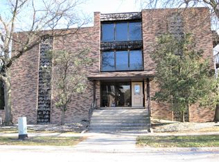 17745 Rosewood Dr APT 1A, Lansing, IL 60438