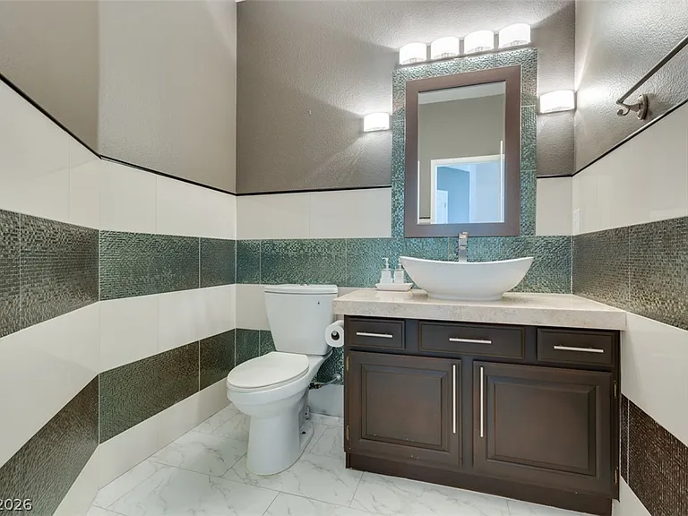 152 Ultra Dr — Photo 31