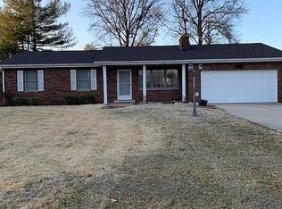 2317 Golfview Dr, Collinsville, IL