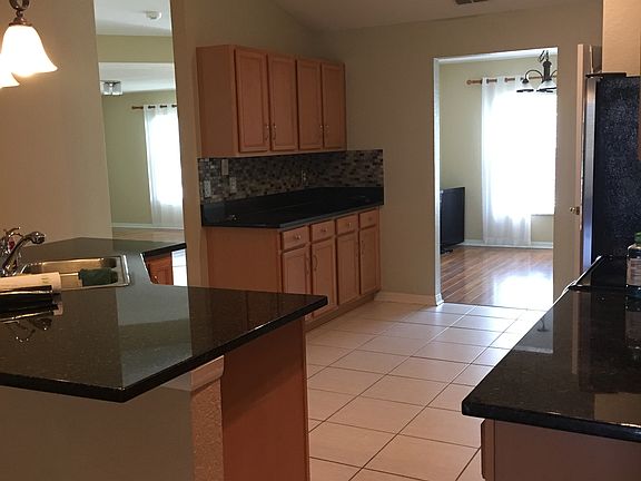4th image of 1164 Lake Place Ct