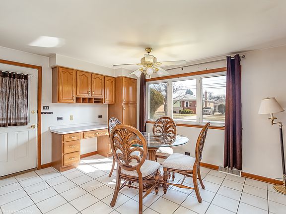 5th image of 5200 W Avery Pl