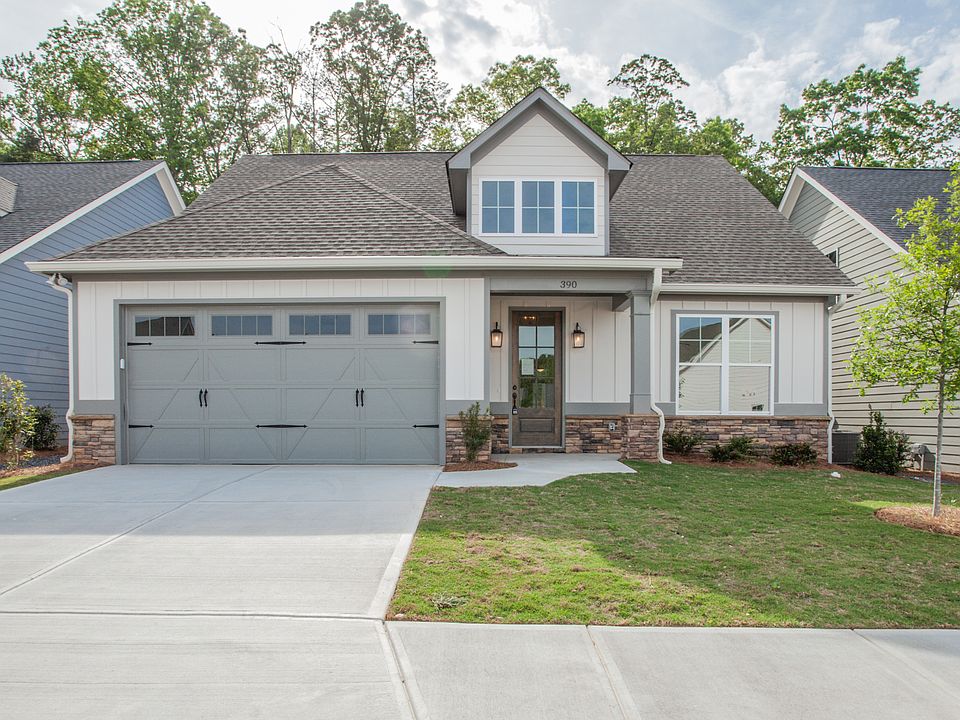 1st image of 390 Maple View Dr