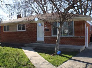 33190 Priehs Ct, Sterling Heights, MI 48312