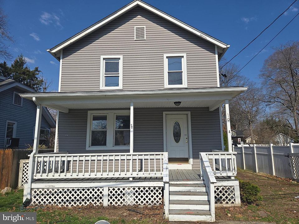 1st image of 10 Hawthorne Ave