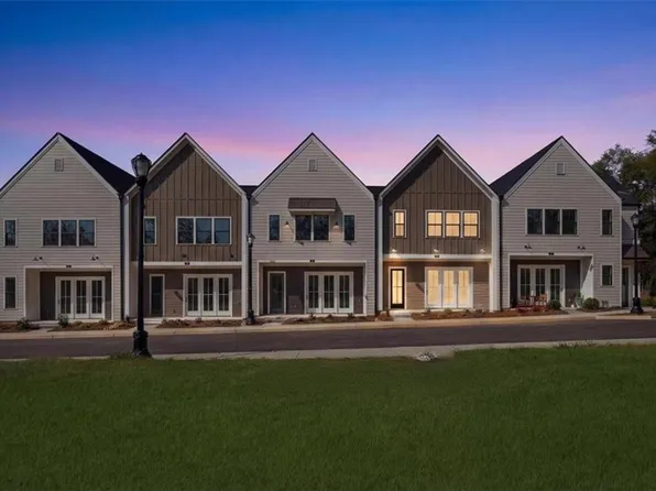 53 Peony St, Braselton, GA 30517