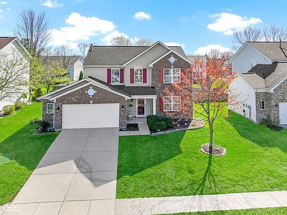 2nd image of 11741 Langham Crescent Ct