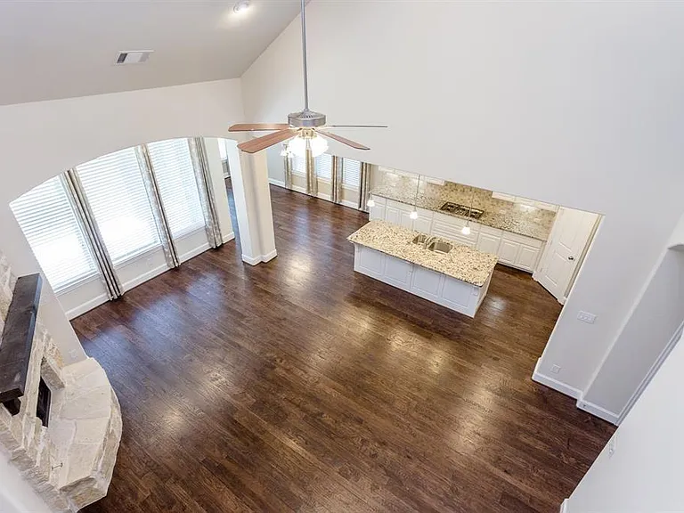 4214 Quiet Dawn Ln — Photo 11