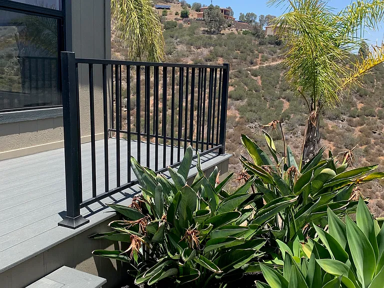 Crestwind Dr — Photo 23