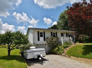4052 Thompson St NW, Carrollton, OH 44615