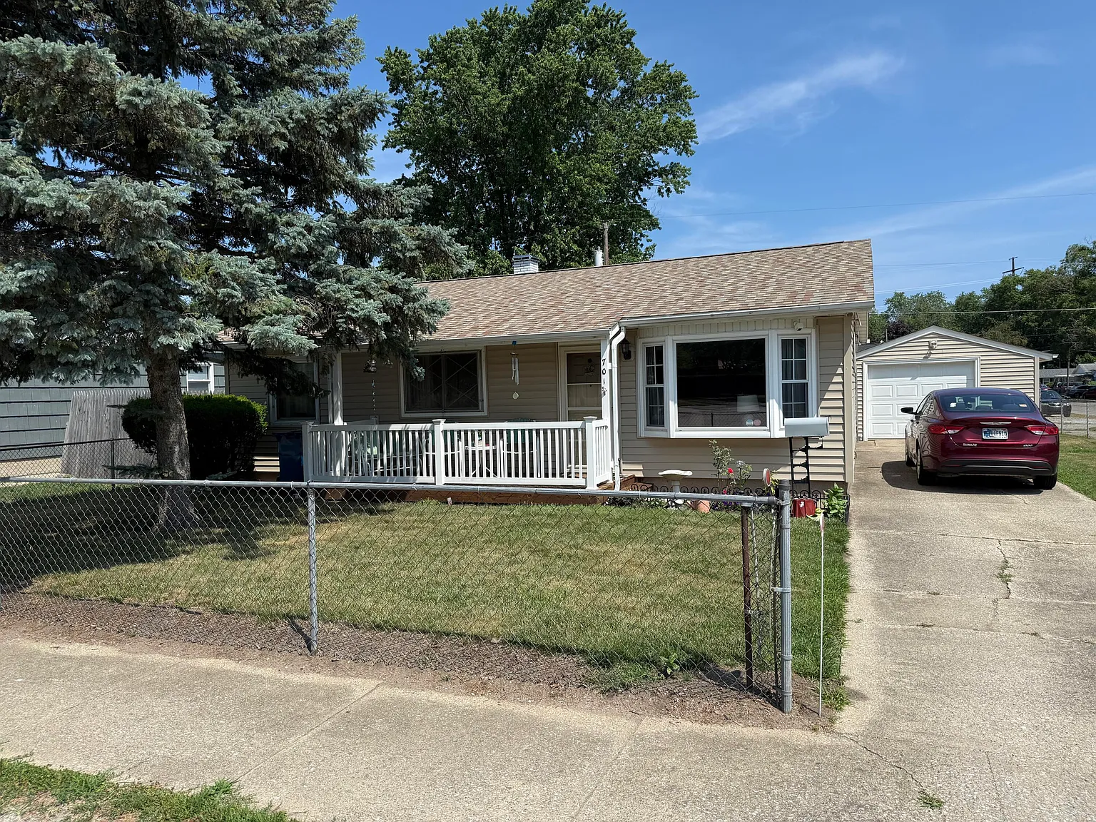 701 Indiana Ave photo 1