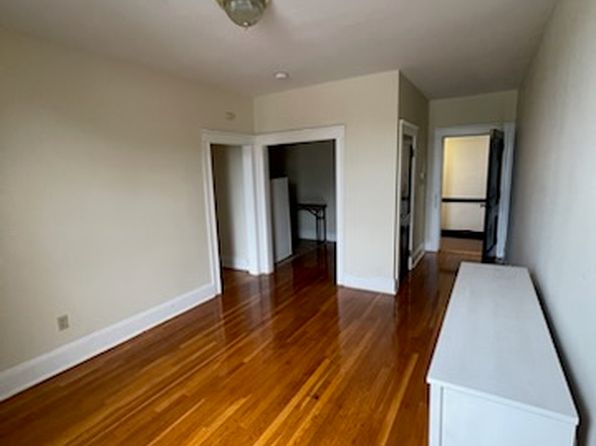 223 Essex St APT 45