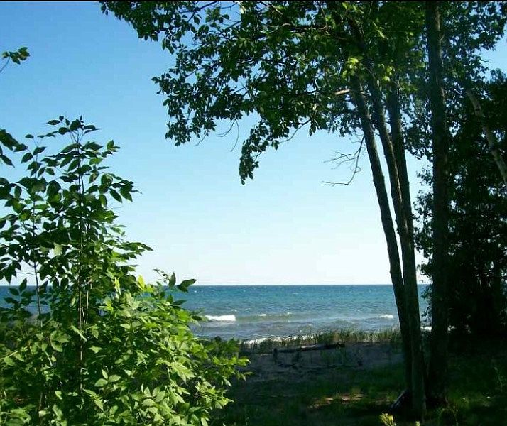 1st image of 10 Mile Pt Lot 33