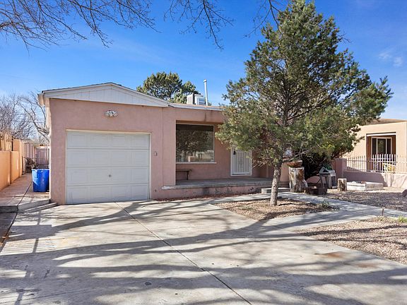 3rd image of 1009 Pampas Dr SE