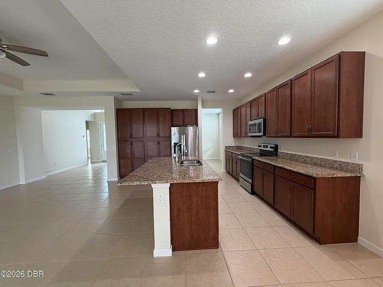 229 Sand Bar Ln — Photo 5