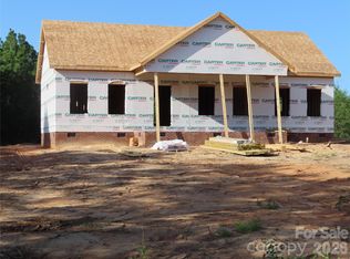 5444 Cemetary Rd, Fort Lawn, SC 29714