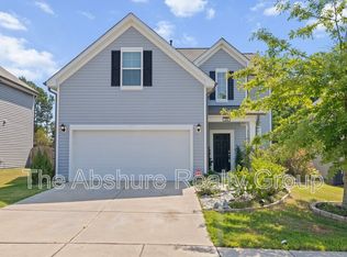 404 Avery Glenn Way, Fuquay Varina, NC 27526