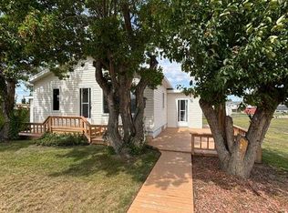 307 W Centre Ave, Coutts, AB T0K0N0