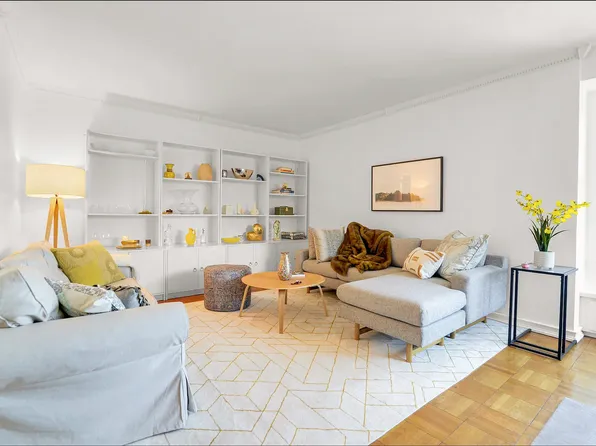 570 Grand St APT H2001, Manhattan, NY 10002