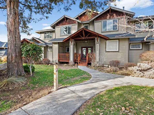 5005 Falcon Dr, Klamath Falls, OR 97601