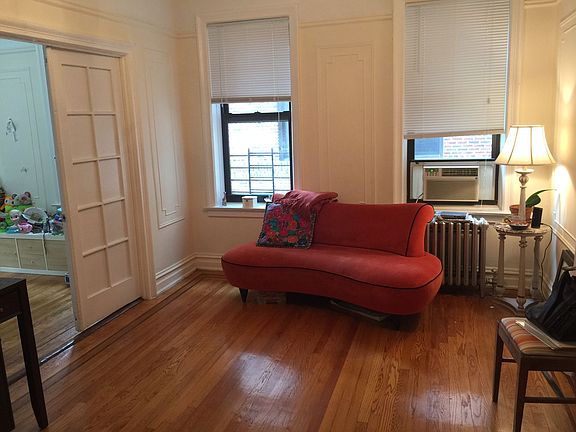 5th image of 4325 44th St APT A1