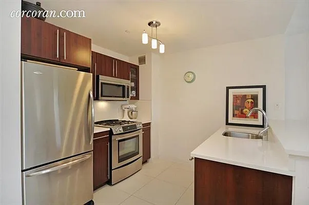 Rented by Corcoran | media 14