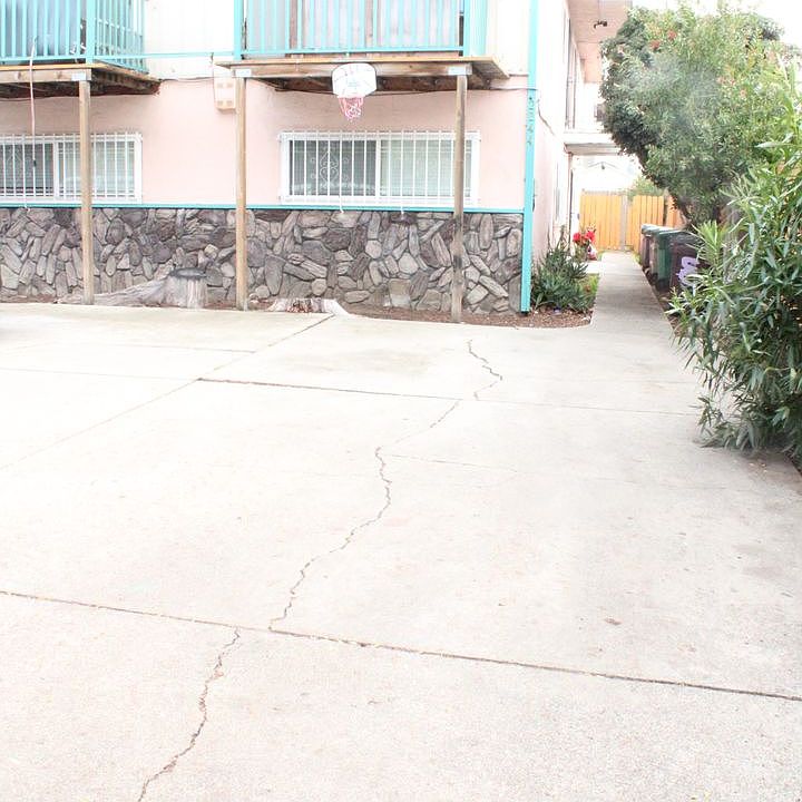 1st image of 2244 85th Ave #1