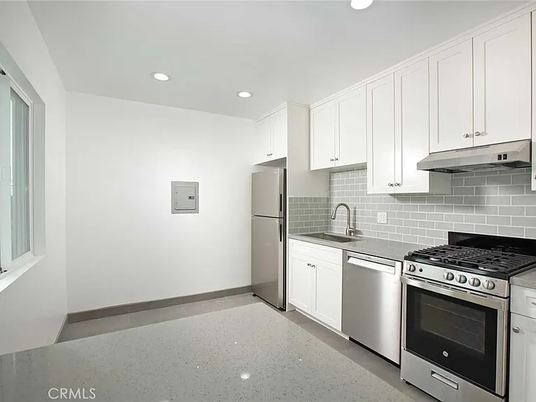 5459 Carlin St #3 — Photo 6