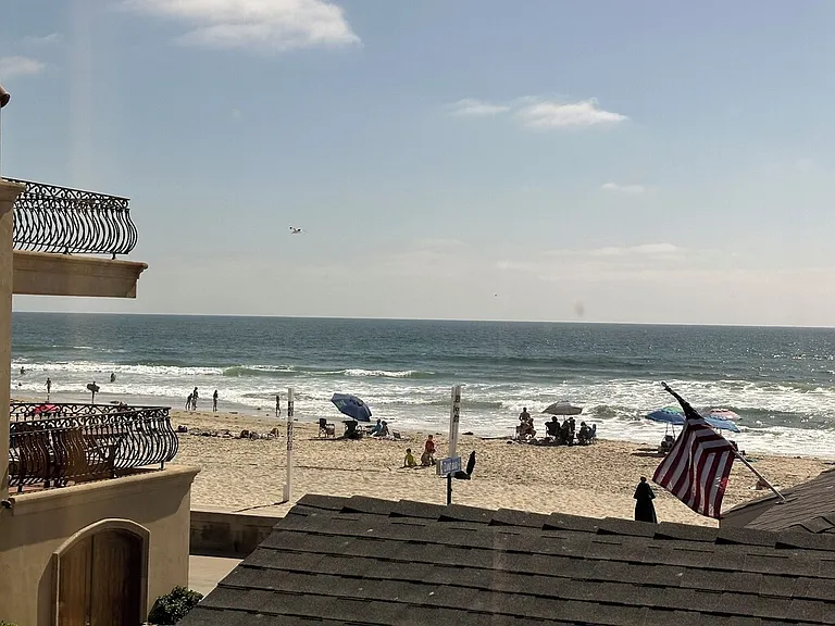 710 Zanzibar Ct — Photo 15