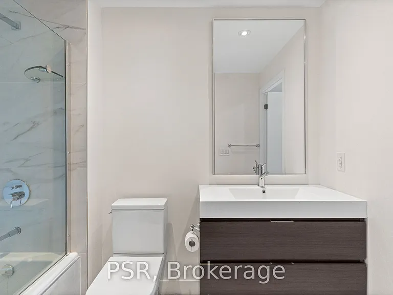 1 Market St #1011 — Photo 11