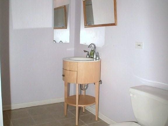 5th image of 2001 S Calumet Ave APT 501