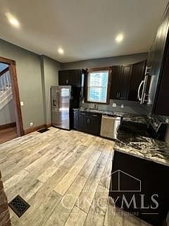 5th image of 4758 Eastern Ave